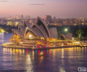 Puzle A Ópera de Sydney, na Austrália, delo arquiteto dinamarquês Jørn Utzon