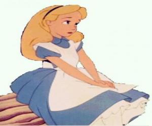 Puzle Alice no país das maravilhas sentada em cima de um grande cogumelo