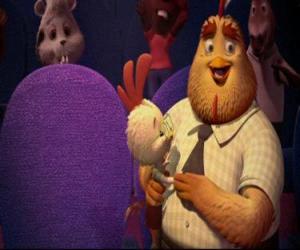 Puzle Chicken Little com seu pai Buck Cluck no cinema como o filme terminou