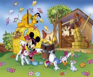 Puzle Minnie e Daisy no campo cuidando de animais observados por Plutão