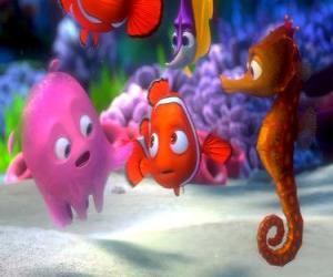 Puzle Nemo com seus novos amigos em seu primeiro dia de aula