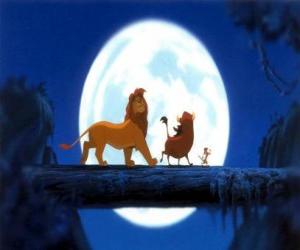 Puzle Simba andando com os seua amigos Pumba e Timon