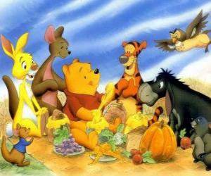 Puzle Ursino Puff ou Winnie the Pooh e os seus amigos em um piquenique no campo