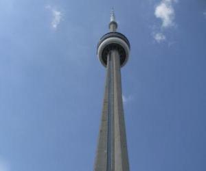 Puzle A CN Tower ou Torre CN, comunicações e torre de observação com uma altura de mais de 553 metros, Toronto, Ontário, Canadá