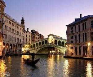 Puzle A Ponte de Rialto, Veneza, Itália