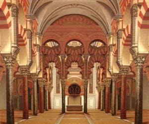 Puzle Antigo Mesquita de Córdoba, a catedral atual, colunas de mármore e arcos com o lugar santo, o mihrab