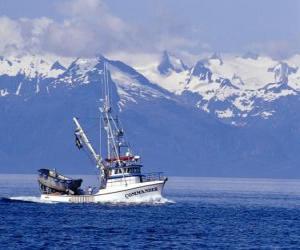 Puzle Barco de pesca no Alasca