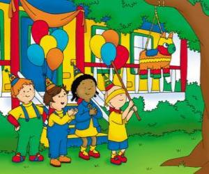 Puzle Caillou tentando quebrar o pinata em uma festa com seus amigos