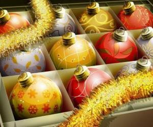 Puzle Conjunto de bolas de Natal com diferentes decorações 