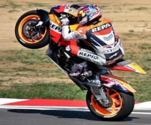 Puzle Dani Pedrosa que levanta a roda