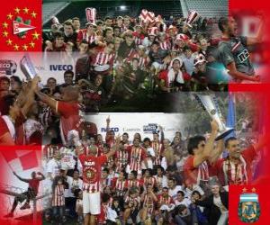 Puzle Estudiantes de La Plata - Campeonato Apertura 2010 na Argentina