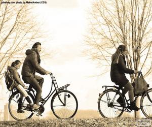 Puzle Família en bicicleta