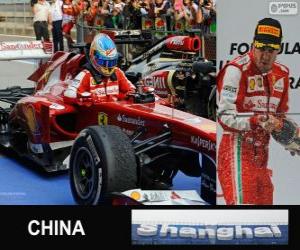 Puzle Fernando Alonso comemora sua vitória no Grande Prêmio da China de 2013
