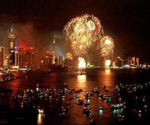 Puzle Fogos de artifício em comemoração do Ano Novo em Hong Kong