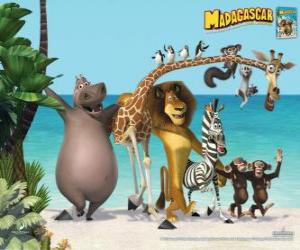 Puzle Glória a hipopótamo, Melman a girafa, o leão Alex, Marty a zebra com outros protagonistas das aventuras