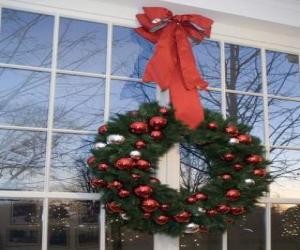 Puzle Grande coroa de Natal decorada com um gran laço e bolas