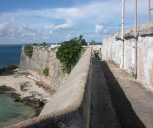 Puzle Ilha de Moçambique, uma cidade fortificada de Moçambique, um antigo entreposto comercial Português localizada no caminho marítimo para a Índia. Moçambique.