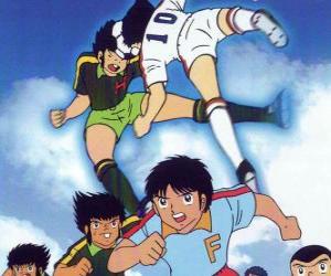 Puzle Jogadores de futebol em uma partida de Captain Tsubasa