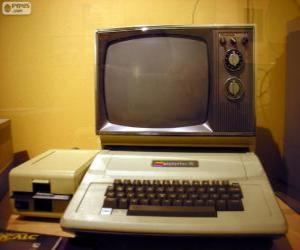 Puzle O Apple II foi a primeira série de microcomputador produzido em massa (1977)