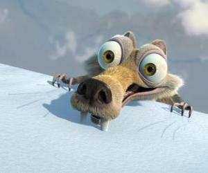 Puzle O esquilo Scrat, assustado