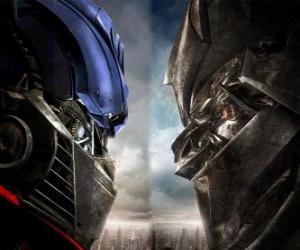 Puzle Optimus vs Megatron