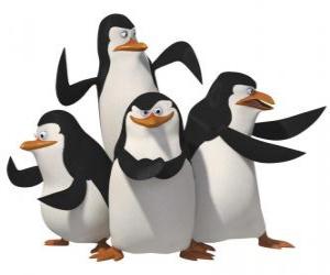 Puzle Os pinguins Skipper, Kowalski, Rico e Private.