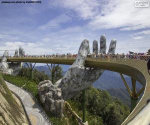 Puzle Ponte dourada da Nang, Vietnam