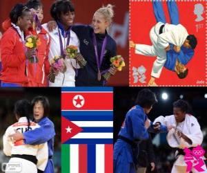 Puzle Pódio judô feminino - 52 kg, Kum Ae uma (Coreia do Norte), Yanet Bermoy Acosta (Cuba), Rosalba Forciniti (Itália) e Priscilla Gneto (França) - Londres 2012 -