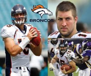 Puzle Quarterback Tim Tebow jogava futebol na equipa Denver Broncos.