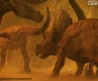 Imagem de dinossauro e triceratops na neblina