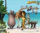 Glória a hipopótamo, Melman a girafa, o leão Alex, Marty a zebra com outros protagonistas das aventuras