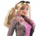 Barbie com óculos de sol