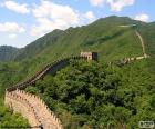 A Grande Muralha da China, antiga fortificação para proteger a fronteira norte do império chinês