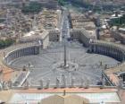 Praça de São Pedro, no Vaticano, a Santa Sé.