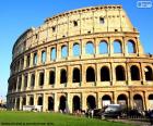 O Coliseu (Coliseu, em latim), originalmente chamado de Anfiteatro Flávio (Amphitheatrum Flavium), Roma, Itália.