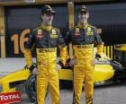 Robert Kubica e Vitaly Petrov, pilotos da escuderia Renault F1