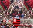 Ronaldinho assinou pelo Flamengo