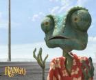 Rango é um camaleão mascota que vive em um terrário, que termina no deserto