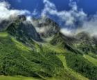 O Col des Aravis é uma passagem de montanha nos Alpes franceses