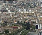 Cuenca é uma cidade equatoriana, localizada a uma altitude de 2.550 metros acima do nível do mar, Equador