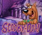 Scooby Doo com o logo