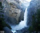 Cachoeira no Parque Nacional de Yosemite