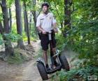 Segway, meio de transporte de duas rodas lado a lado