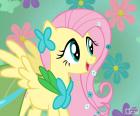 Fluttershy é uma pônei bondosa e gentil com um coração enorme