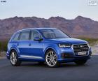 O novo Audi Q7 2015 é o maior SUV da marca alemã e a segunda geração do Audi Q7