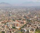 Trujillo é uma cidade às margens do Oceano Pacífico, capital do departamento La Libertad e da província de Trujillo, Peru