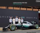 Mercedes F1 Team 2016, formada por Lewis Hamilton, Nico Rosberg e o novo Mercedes AMG W07 Hybrid, 2016