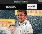 Nico Rosberg celebra sua quarta vitória desta temporada no Grande Prêmio da Rússia 2016