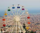 A roda panorâmica do Tibidabo "Giradabo", localizado a mais de 500 metros acima da cidade, para que possa desfrutar de incríveis vistas de Barcelona