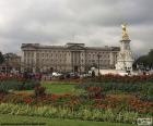 O Palácio de Buckingham é a residência oficial da família real britânica em Londres